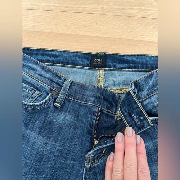 Citizens of Humanity Straight Leg Size 29.  Inseam 29”. Cut 7799 Style 1151-132 - Picture 4 of 7